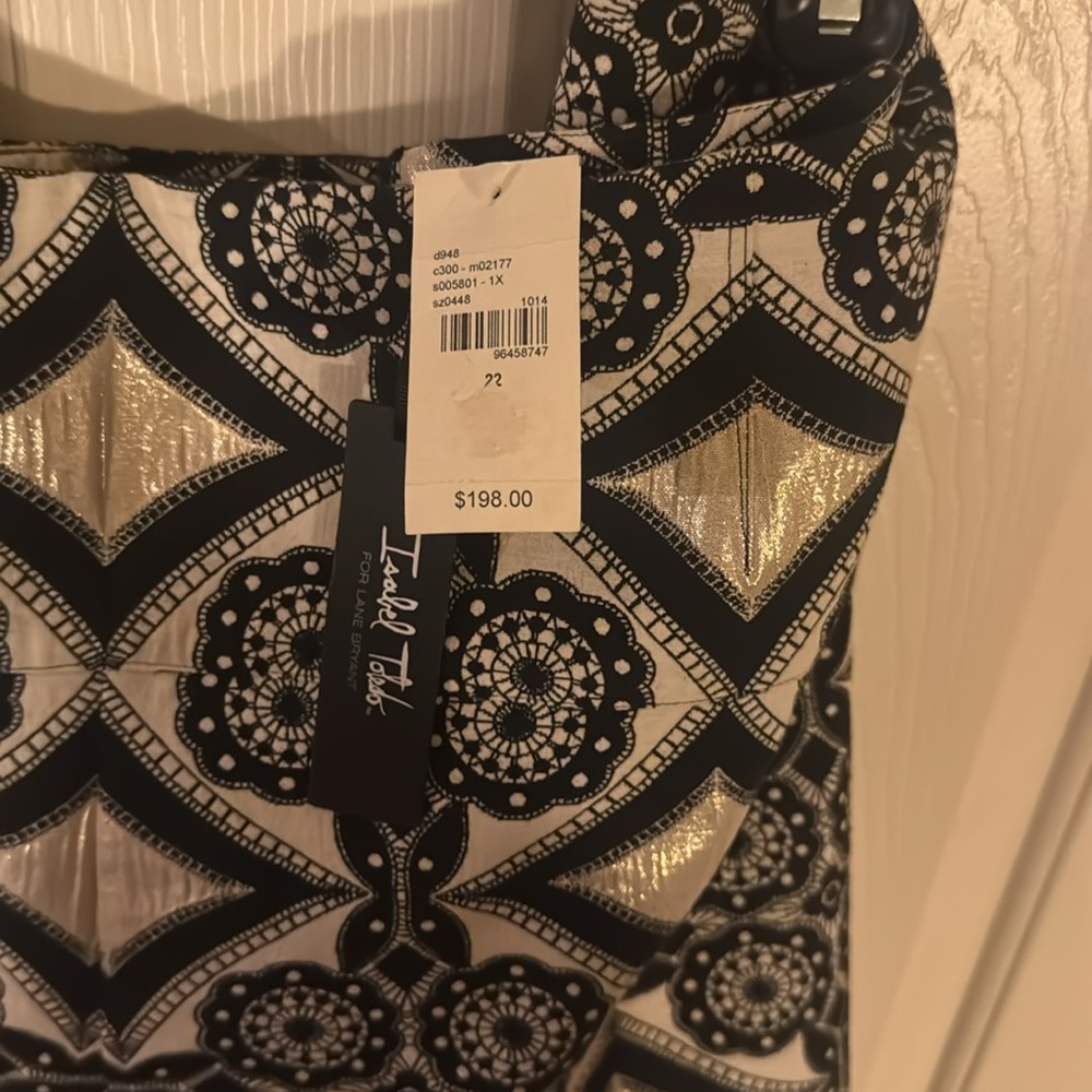 Isabel Toledo x Lane Bryant Gold Foil with Black Design Skirt - Picture 6 of 8